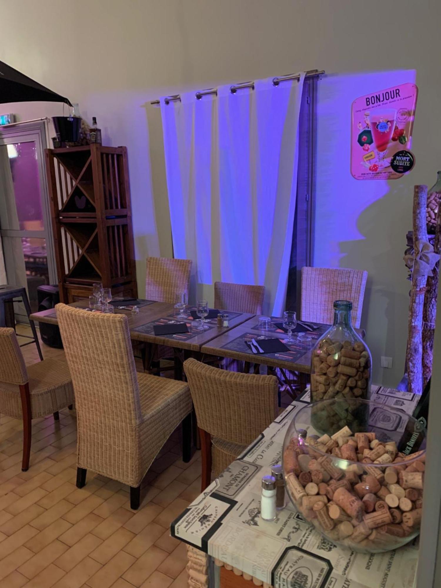 Logis Hotels - Hotel Et Restaurant L'Oceana Lanton Bagian luar foto